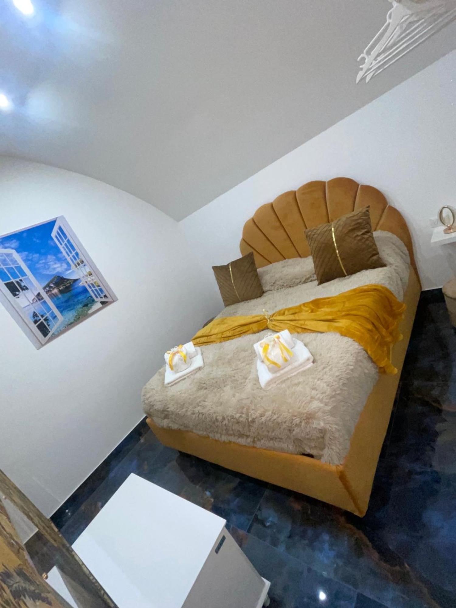 Alex Mary Home Napoli Exterior foto